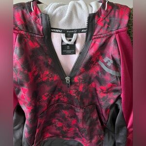 Russell Youth Red & Black Dri-Power 1/2 Zip Performance Pullover; Size M (8)